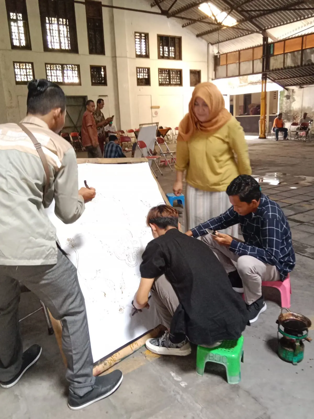 Pelatihan membatik mahasiswa UNIBA(42)